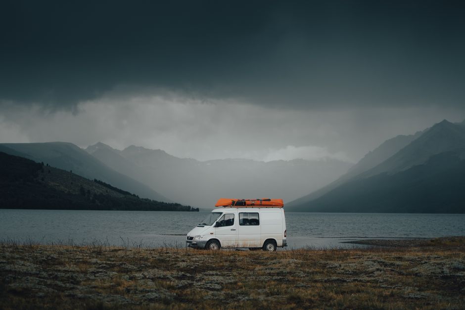 Vrijstaan met de camper: water en stroom zo lang mogelijk rekken