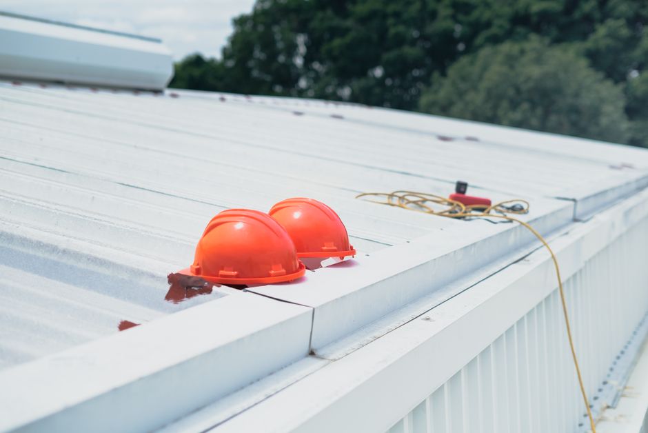 Bovenbouw van je caravan controleren: profielen, lijmverbindingen en constructie