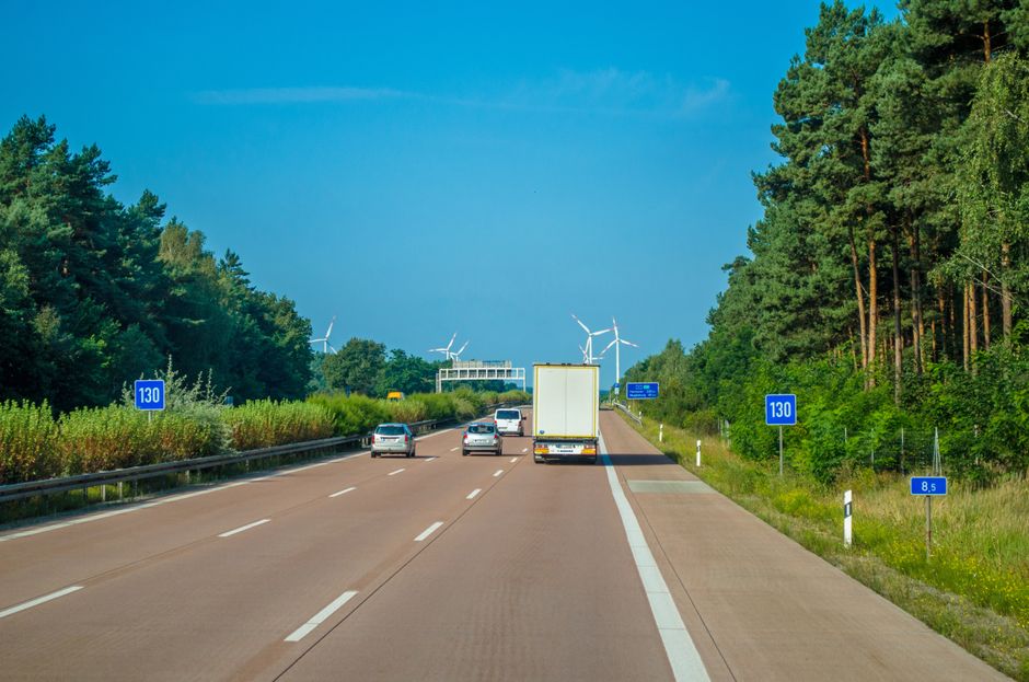 Rijden met caravan in Europa: maximumsnelheden per land op een rij
