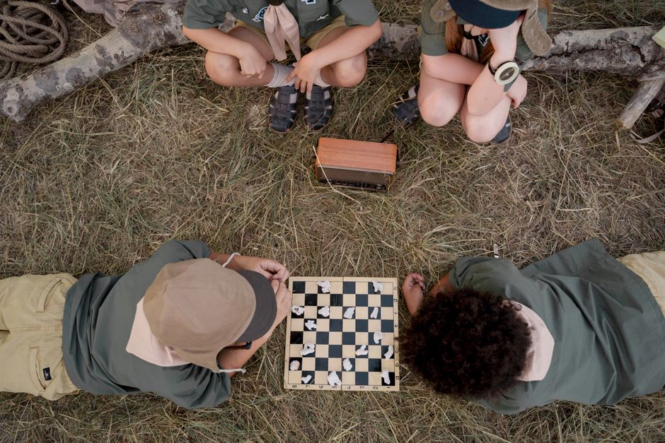 Buitenspeelgoed voor kinderen op de camping