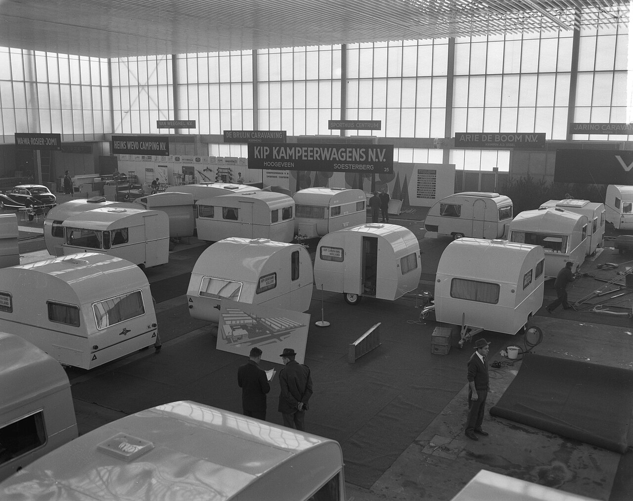 Kip Caravan — het Nederlandse icoon uit Hoogeveen
