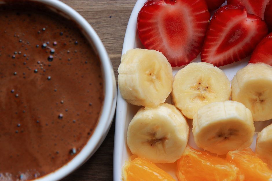Chocoladefondue met kampvuurfruit