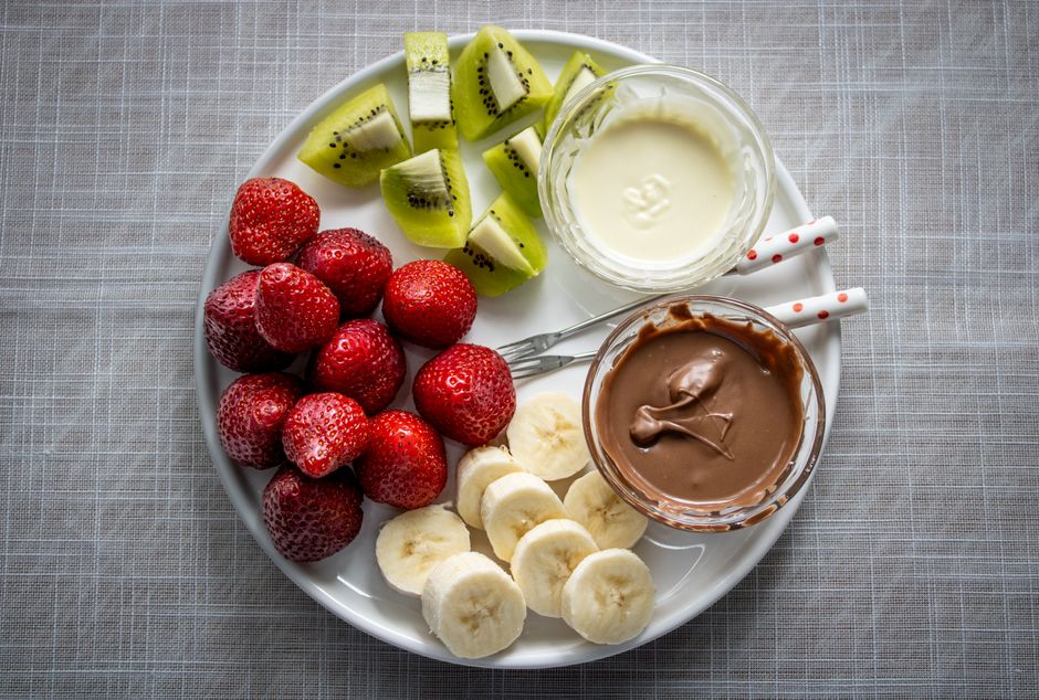 Fruitspiesjes met yoghurtdip