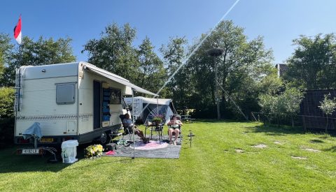 Plek bij Vakantiepark De Toffe Peer