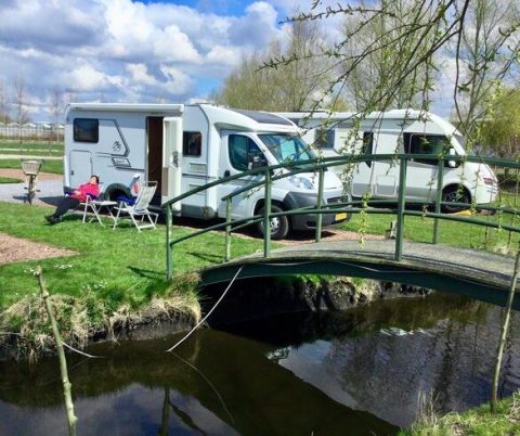 Plek bij De Veense Bukker