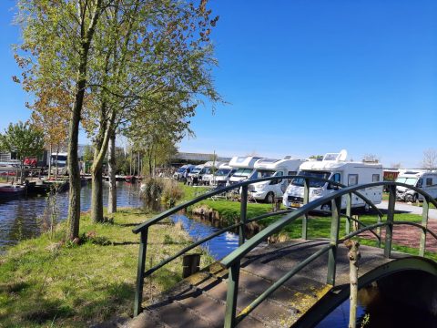 Plek bij De Veense Bukker