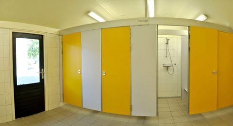 Plek bij Minicamping de Wolboom — Sanitaire ruimte