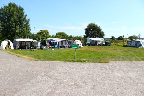 Plek bij Camping De Stal — Kampeervelden
