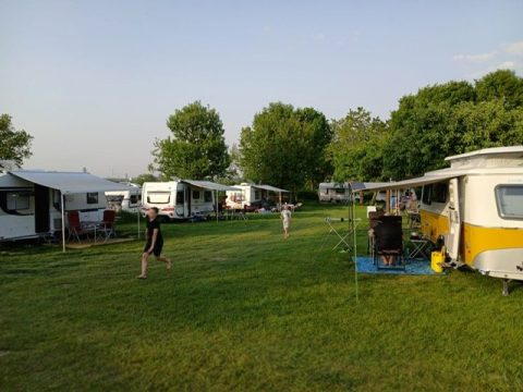 Plek bij Camping Catsop — Sfeer