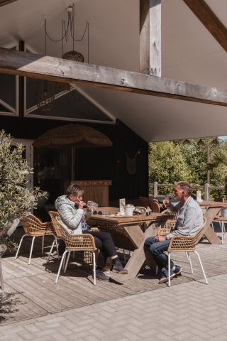 Plek bij Familiecamping de Weeltenkamp
