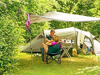 Plek bij Natuurcamping de Kemphaan