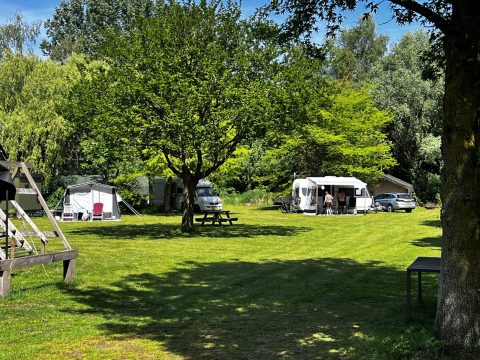 Plek bij Camping Op1