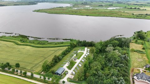Plek bij Mooi Schildmeer — bovenaanzicht Mooi Schildmeer